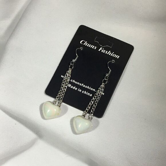 White Heart Dangle Earrings (UC3) - Picture 1 of 4